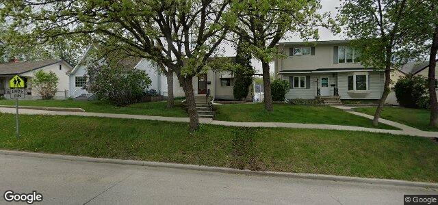 Larawan ng 396 St Jean Baptiste Street sa Winnipeg, Manitoba