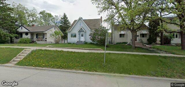 Larawan ng 400 St Jean Baptiste Street sa Winnipeg, Manitoba
