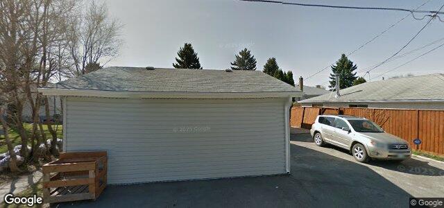 Photo of 411 Cabana Place in Winnipeg, Manitoba