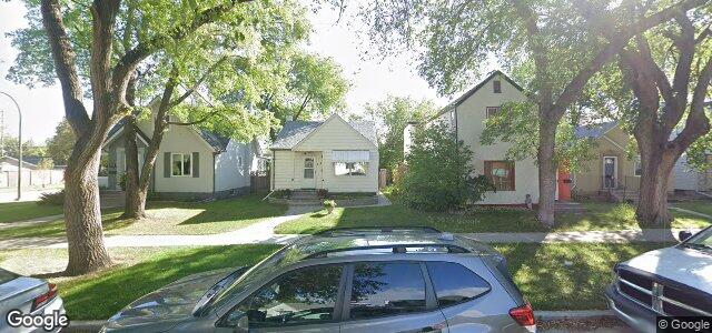 Larawan ng 418 De La Morenie Street sa Winnipeg, Manitoba