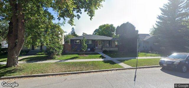 Larawan ng 418 St Jean Baptiste Street sa Winnipeg, Manitoba