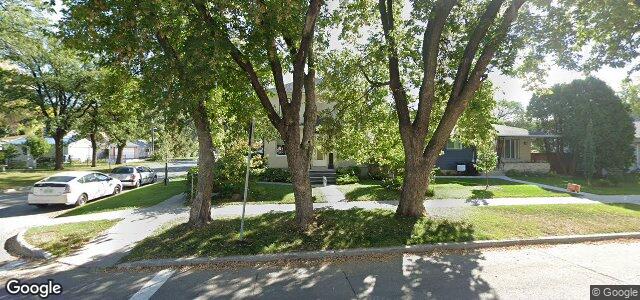 Larawan ng 422 St Jean Baptiste Street sa Winnipeg, Manitoba