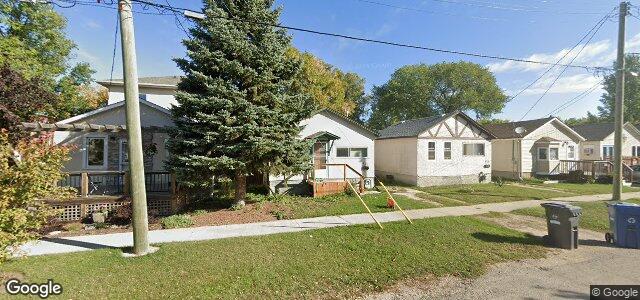 Larawan ng 423 Bertrand Street sa Winnipeg, Manitoba