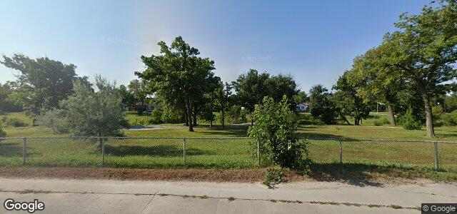 Larawan ng 425 Marion Street sa Winnipeg, Manitoba