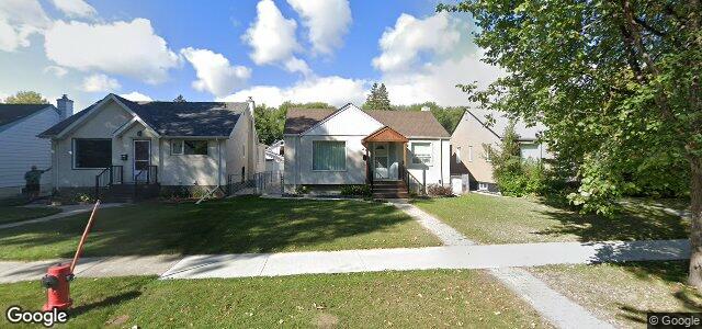 Larawan ng 431 Louis Riel Street sa Winnipeg, Manitoba