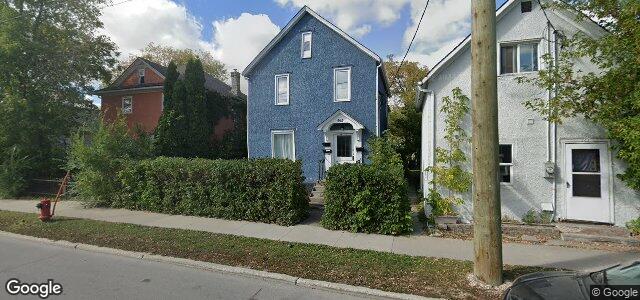 Larawan ng 565 Des Meurons Street sa Winnipeg, Manitoba