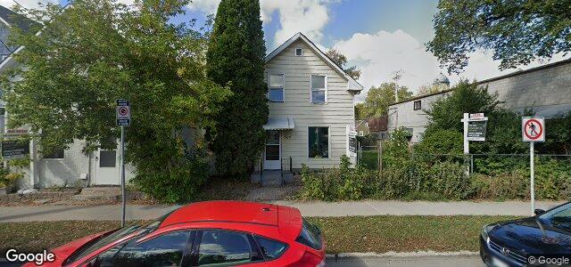 Larawan ng 569 Des Meurons Street sa Winnipeg, Manitoba