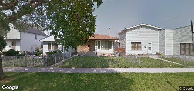Photo of 140 Brazier Street in Winnipeg, Manitoba