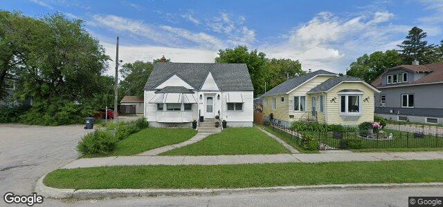 Larawan ng 153 Martin Avenue W sa Winnipeg, Manitoba