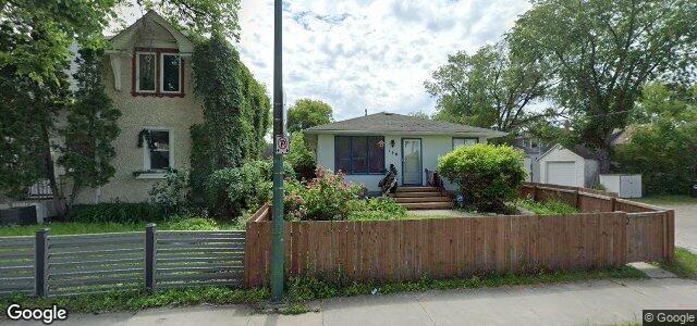 Larawan ng 160 Harbison Avenue W sa Winnipeg, Manitoba