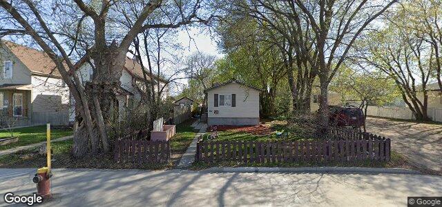 Larawan ng 162 Talbot Avenue sa Winnipeg, Manitoba