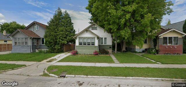 Larawan ng 165 Martin Avenue W sa Winnipeg, Manitoba