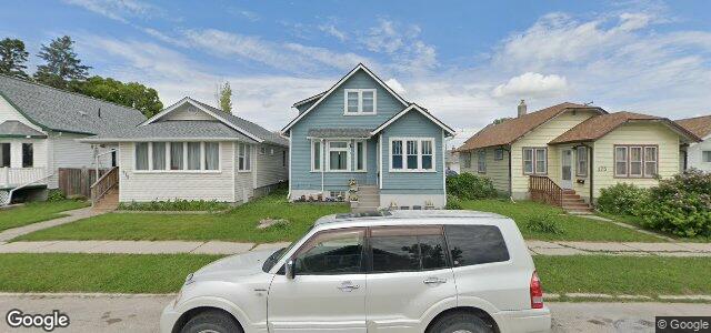 Larawan ng 173 Martin Avenue W sa Winnipeg, Manitoba