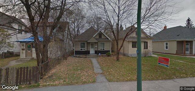 Larawan ng 180 Chalmers Avenue sa Winnipeg, Manitoba