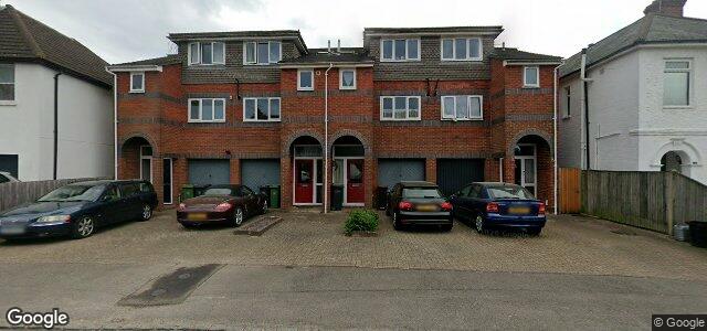 Larawan ng 181 Gordon Avenue sa Winnipeg, Manitoba