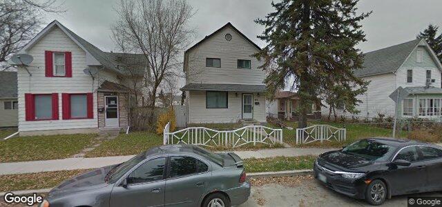 Larawan ng 185 Chalmers Avenue sa Winnipeg, Manitoba