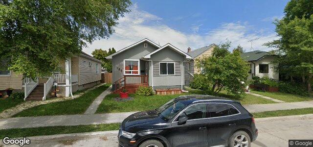Larawan ng 185 Harbison Avenue W sa Winnipeg, Manitoba