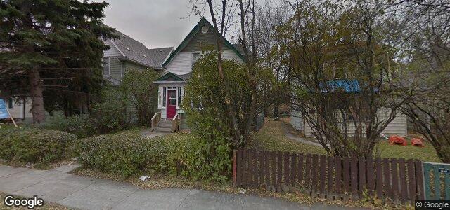 Larawan ng 186 Chalmers Avenue sa Winnipeg, Manitoba