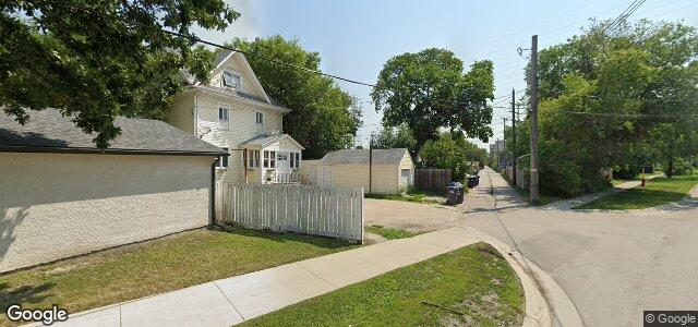 Photo of 187 Midwinter Avenue in Winnipeg, Manitoba