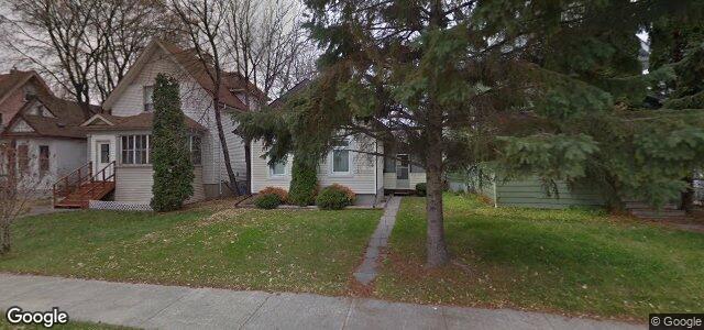 Larawan ng 192 Chalmers Avenue sa Winnipeg, Manitoba