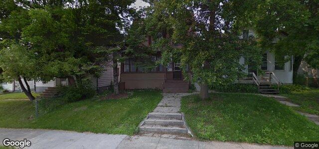 Larawan ng 198 Chalmers Avenue sa Winnipeg, Manitoba