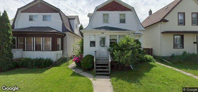 Larawan ng 200 Harbison Avenue W sa Winnipeg, Manitoba