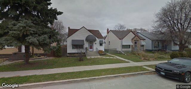 Larawan ng 203 Chalmers Avenue sa Winnipeg, Manitoba