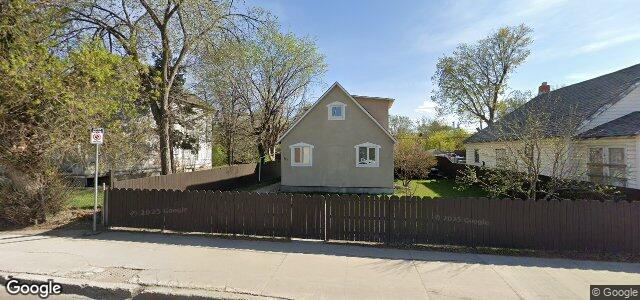 Larawan ng 206 Talbot Avenue sa Winnipeg, Manitoba