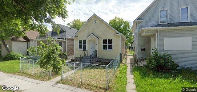 Larawan ng 208 Harbison Avenue W sa Winnipeg, Manitoba