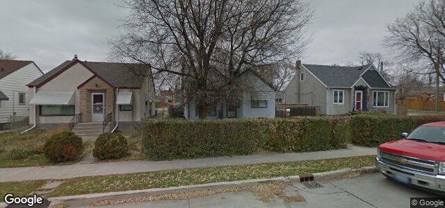 Larawan ng 209 Chalmers Avenue sa Winnipeg, Manitoba