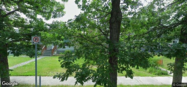 Larawan ng 210 Winterton Avenue sa Winnipeg, Manitoba