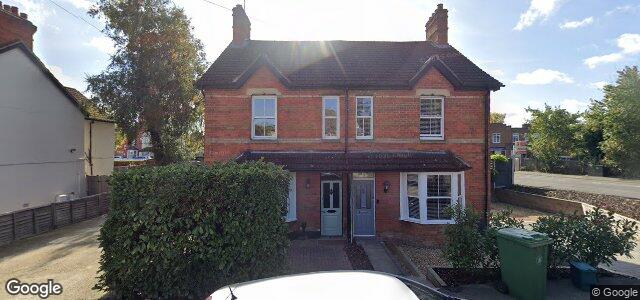 Larawan ng 215 Gordon Avenue sa Winnipeg, Manitoba