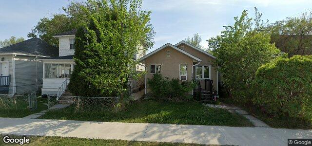 Larawan ng 216 Bowman Avenue sa Winnipeg, Manitoba