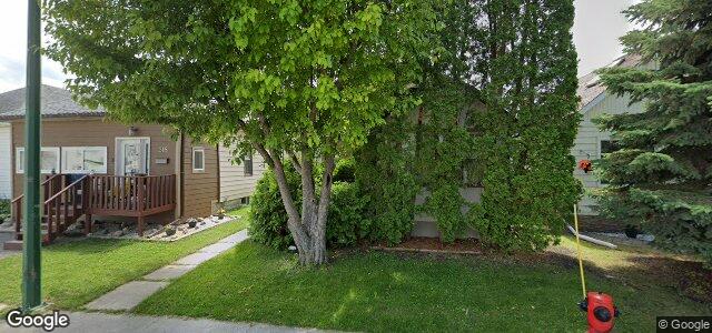 Larawan ng 216 Harbison Avenue W sa Winnipeg, Manitoba