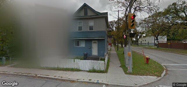 Larawan ng 216 Johnson Avenue W sa Winnipeg, Manitoba