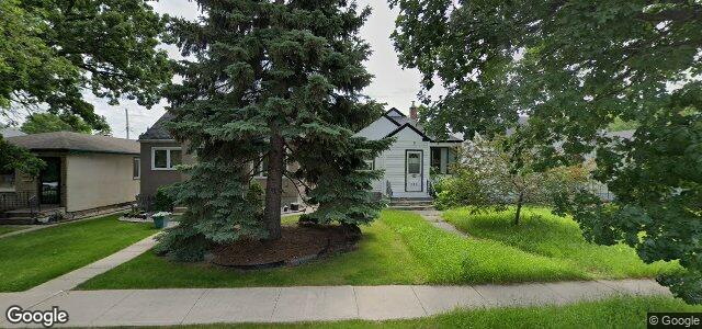 Larawan ng 216 Winterton Avenue sa Winnipeg, Manitoba
