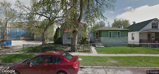 Photo of 217 Larsen Avenue in Winnipeg, Manitoba