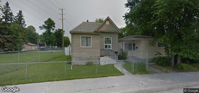 Larawan ng 217 Mcintosh Avenue sa Winnipeg, Manitoba