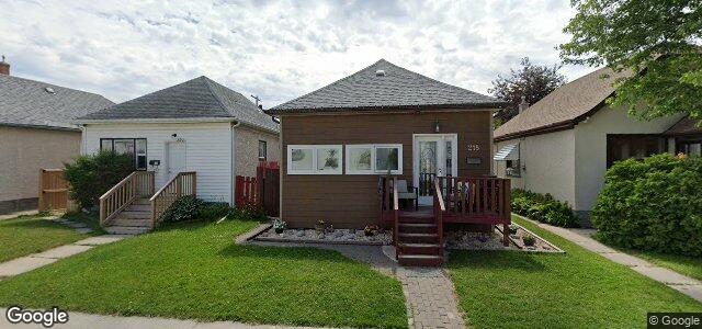 Larawan ng 218 Harbison Avenue W sa Winnipeg, Manitoba
