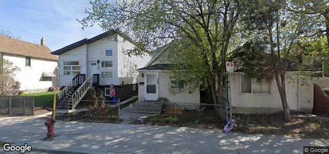 Larawan ng 218 Talbot Avenue sa Winnipeg, Manitoba