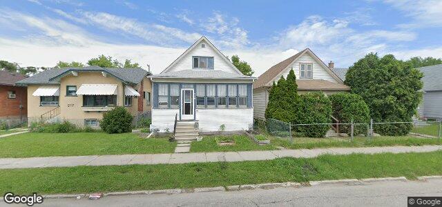 Larawan ng 219 Martin Avenue W sa Winnipeg, Manitoba