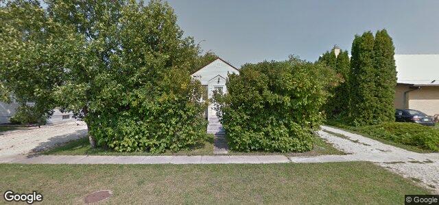 Larawan ng 221 Ottawa Avenue sa Winnipeg, Manitoba