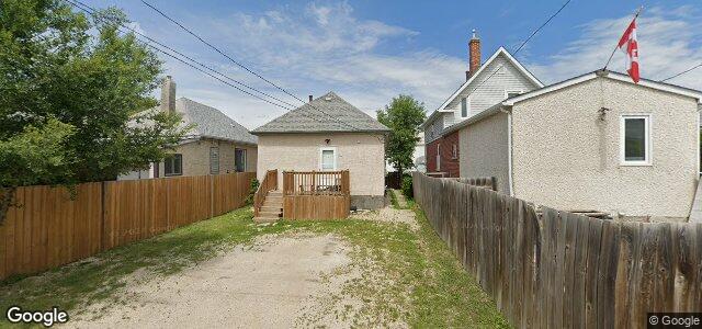 Larawan ng 222 Harbison Avenue W sa Winnipeg, Manitoba