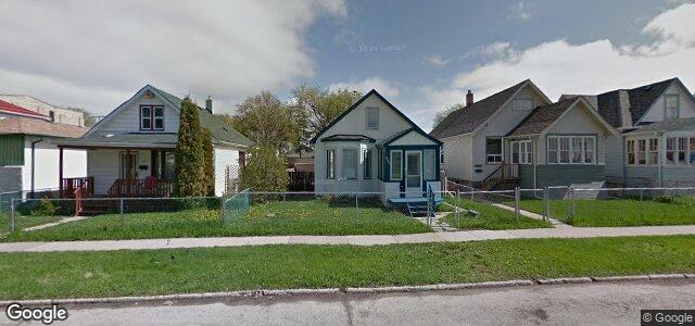 Larawan ng 227 Larsen Avenue sa Winnipeg, Manitoba