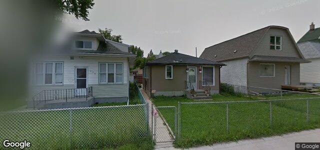 Larawan ng 228 Mcintosh Avenue sa Winnipeg, Manitoba