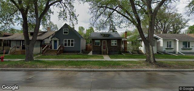 Larawan ng 228 Munroe Avenue sa Winnipeg, Manitoba