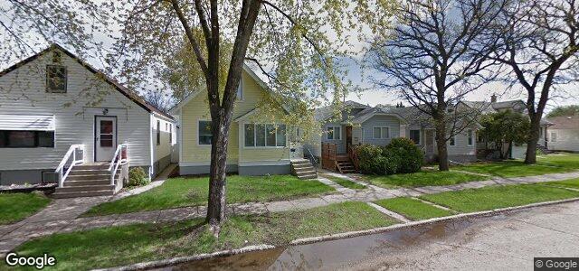Photo of 233 Ottawa Avenue in Winnipeg, Manitoba
