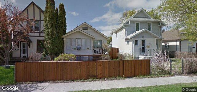 Larawan ng 236 Larsen Avenue sa Winnipeg, Manitoba