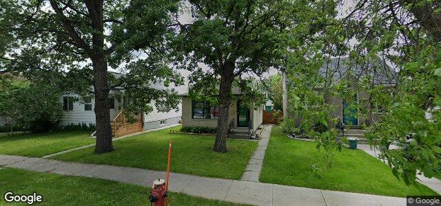 Larawan ng 236 Winterton Avenue sa Winnipeg, Manitoba