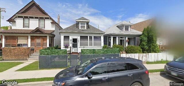Larawan ng 237 Harbison Avenue W sa Winnipeg, Manitoba